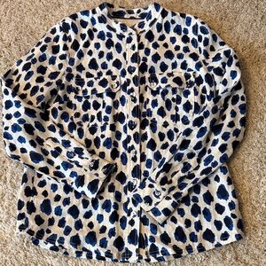 Boden White and Blue Leopard Print Button-Down Shirt